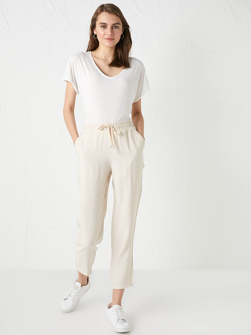 Elastic Waist Pocket Detailed Women's Trousers-2