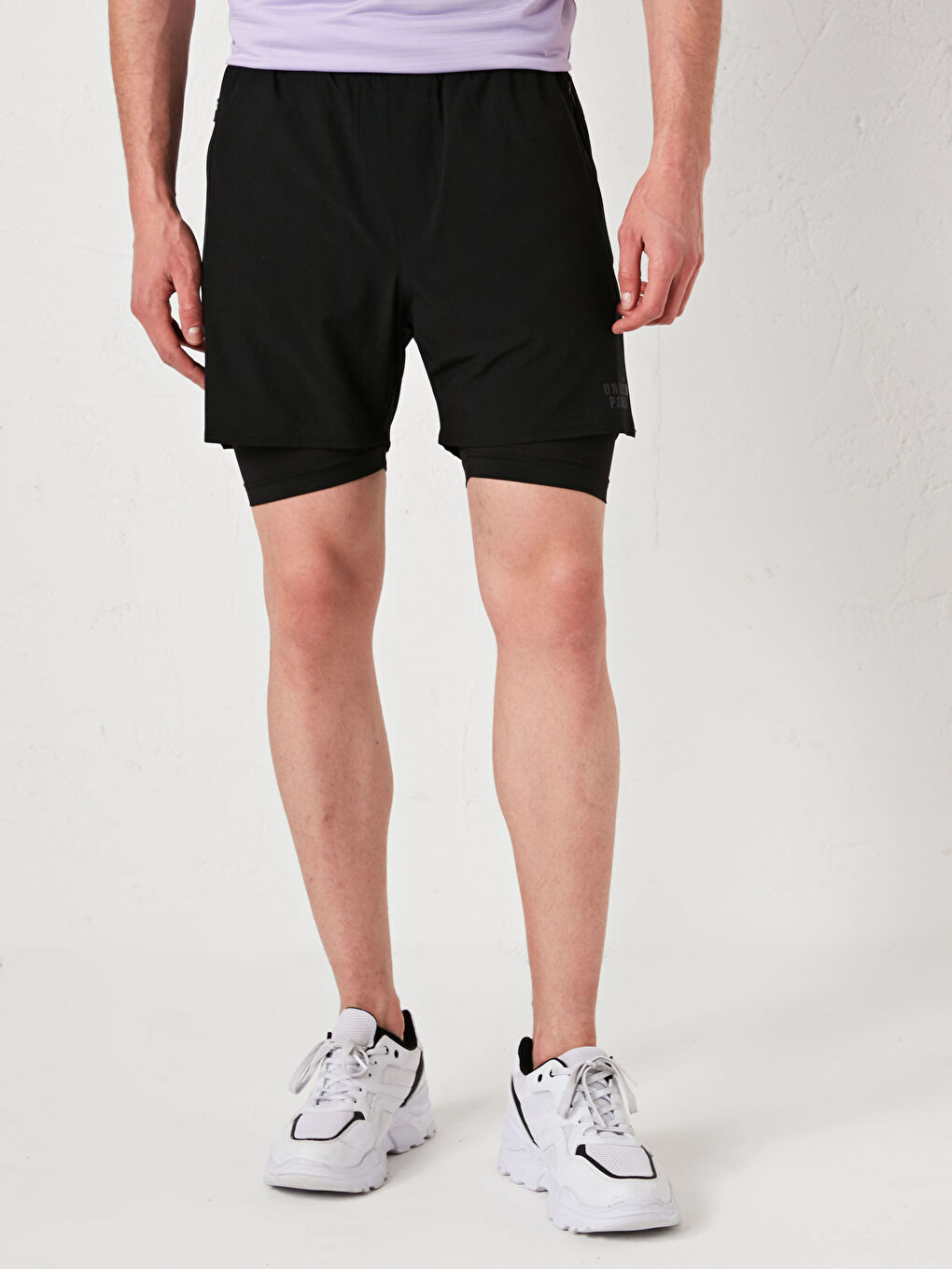 Siyah Standart Kalıp Aktif Spor Erkek Taytlı Kısa Şort-1