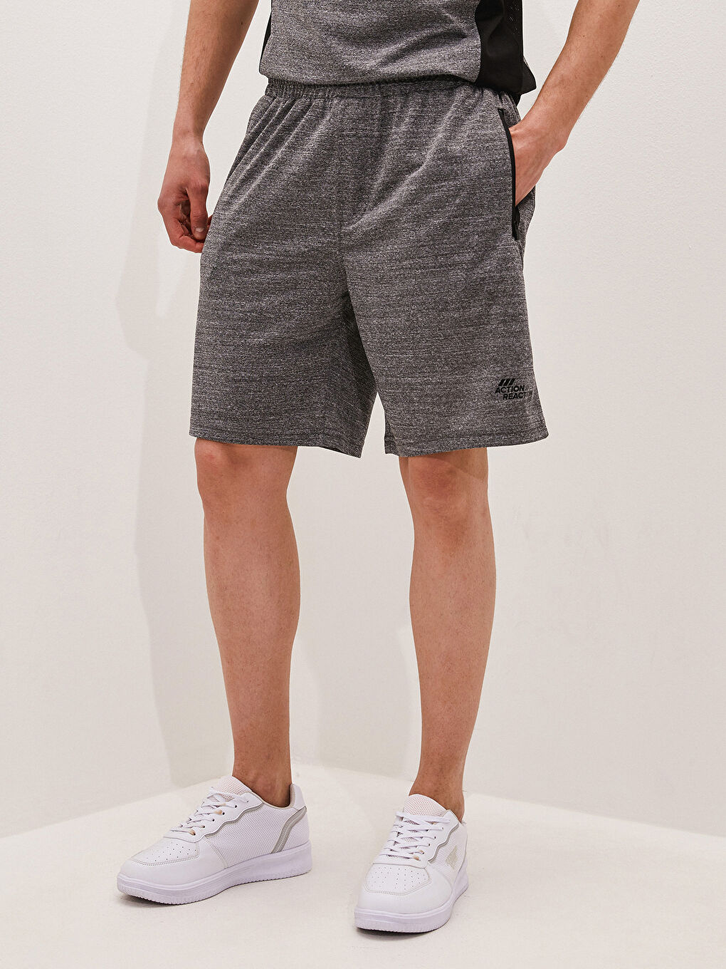 Gri Standart Kalıp Aktif Spor Erkek Şort-2