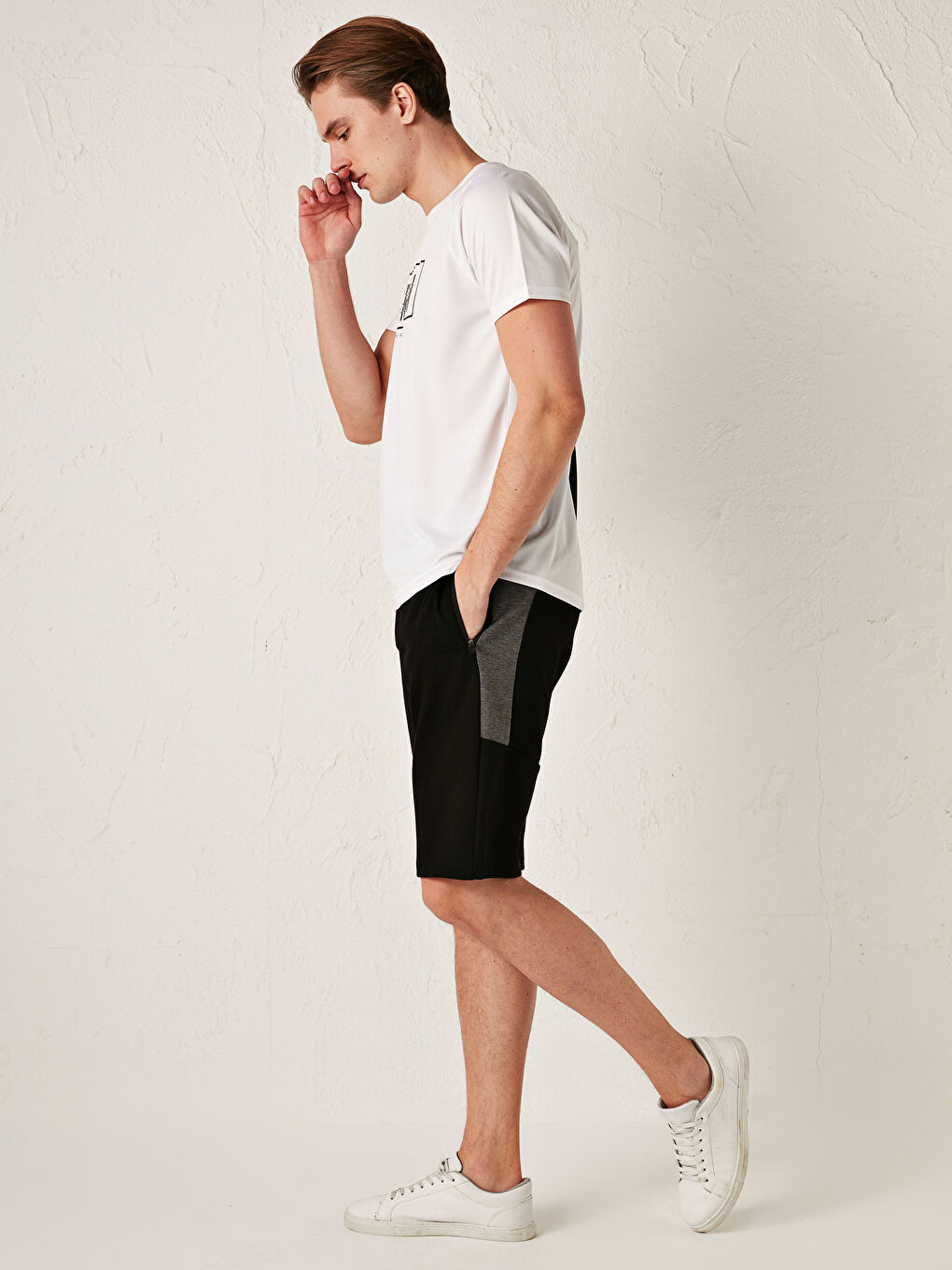 شورت رياضي عادي للرجال-1