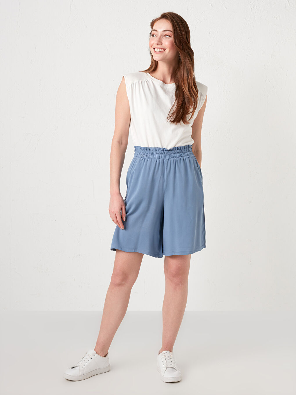 Women's Bermuda Shorts With Pocket Detailed Belmando Fabric Elastic Waist-2