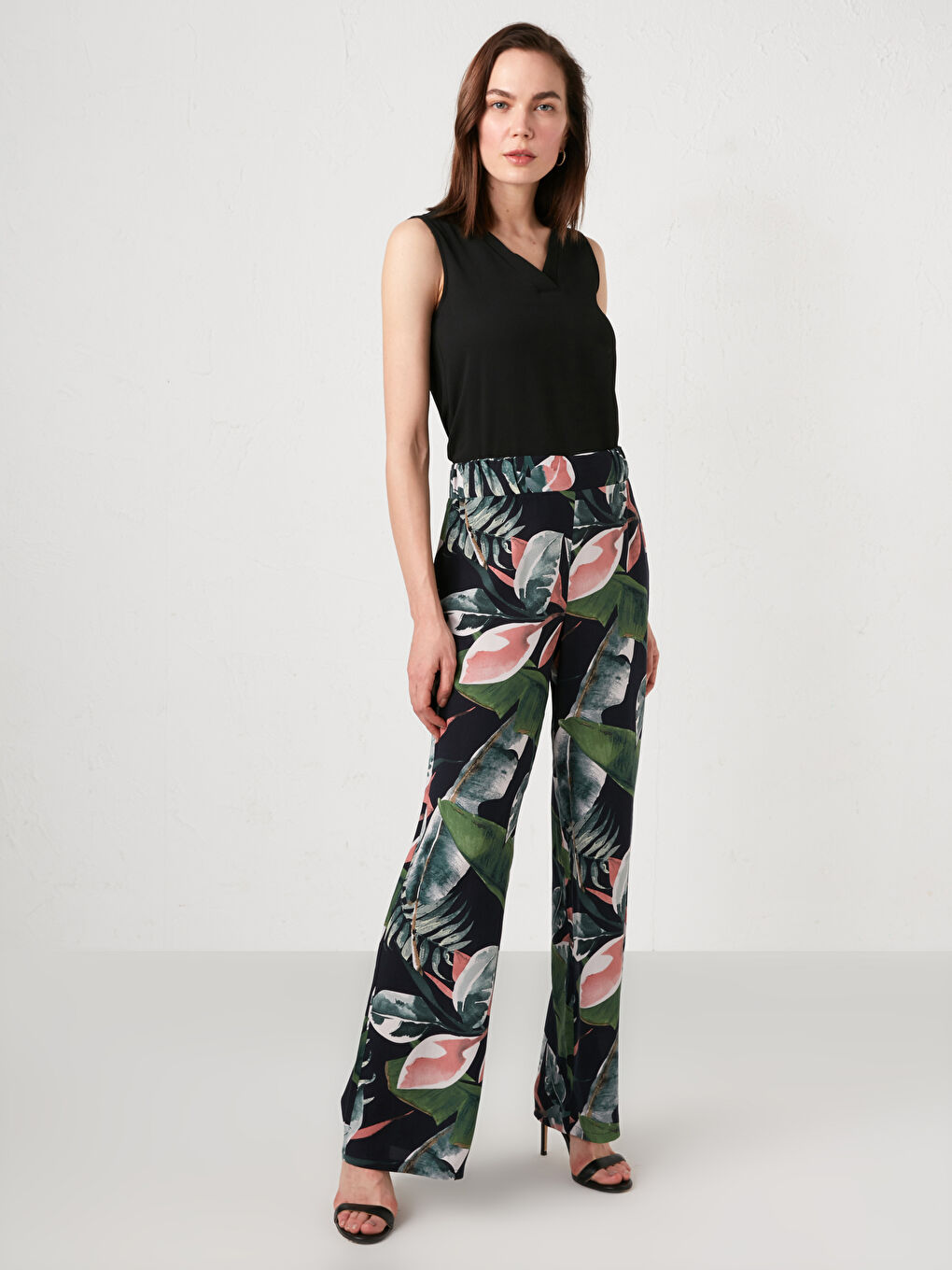 Elastic Waist Printed Viscose Women Trousers