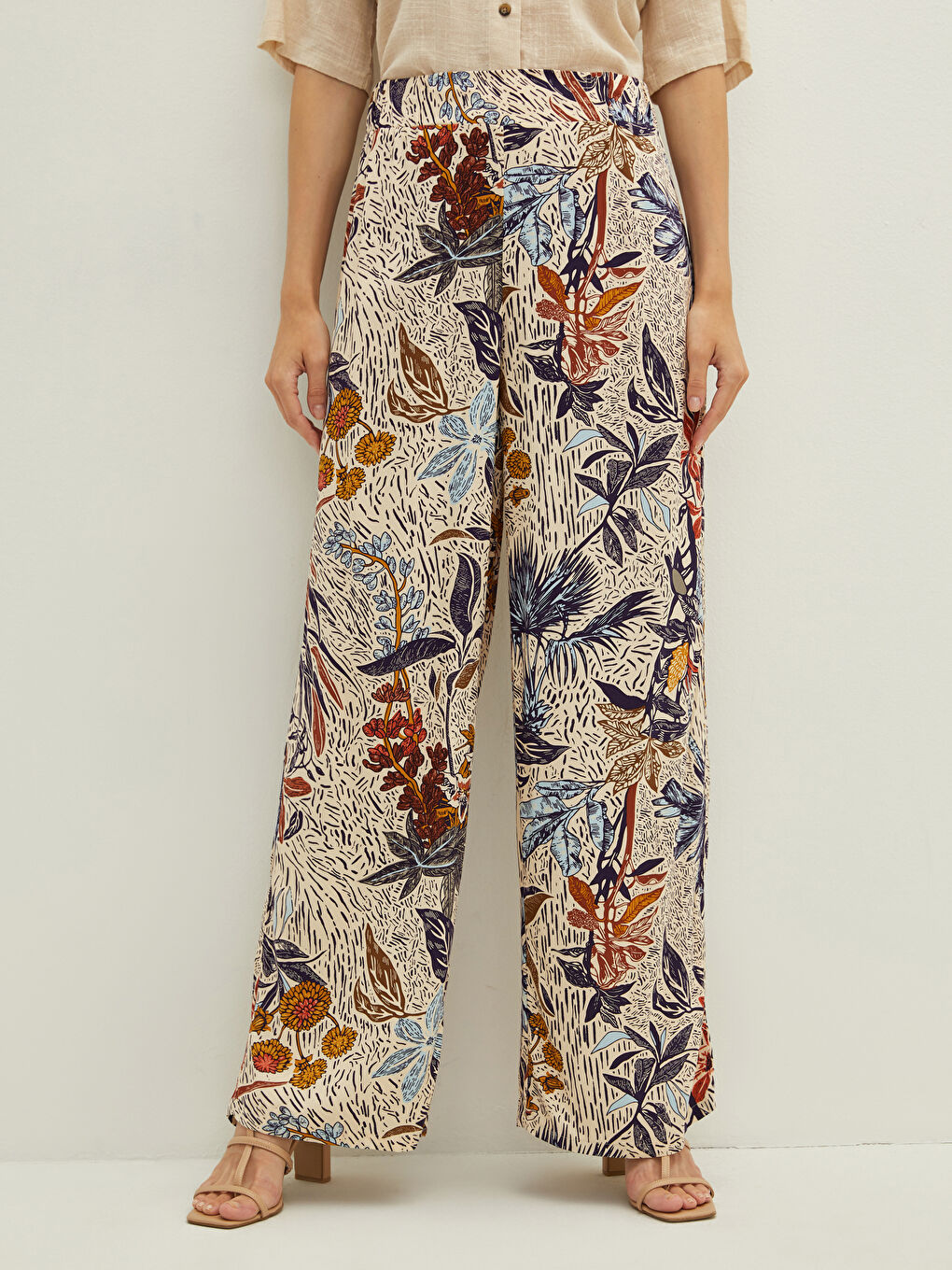 Turuncu Beli Lastikli Desenli Viskon Kadın Pantolon-3