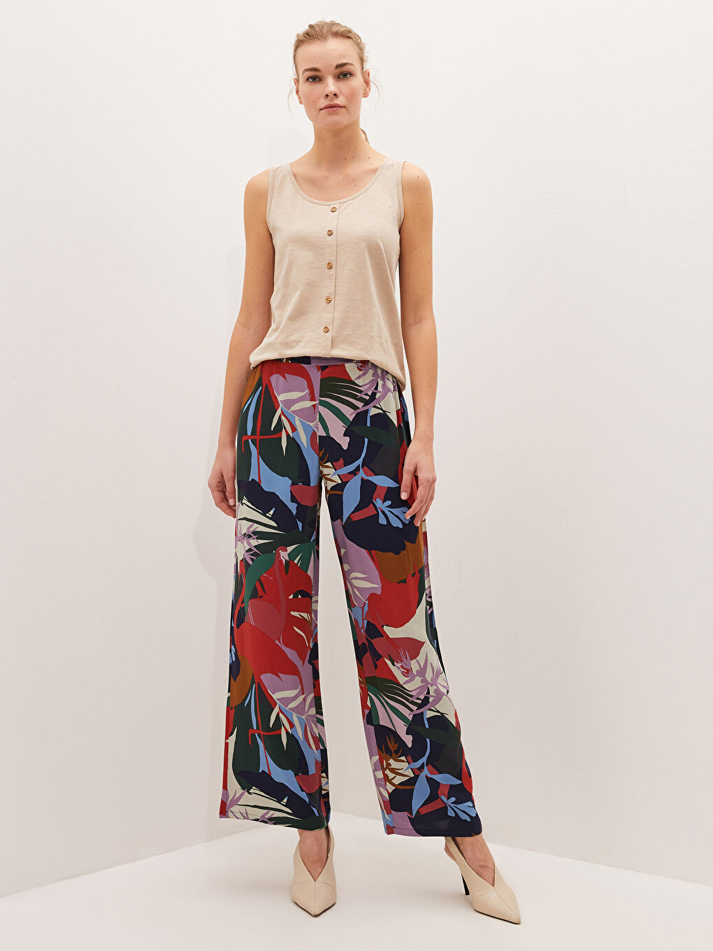 Elastic Waist Printed Viscose Women Trousers-1