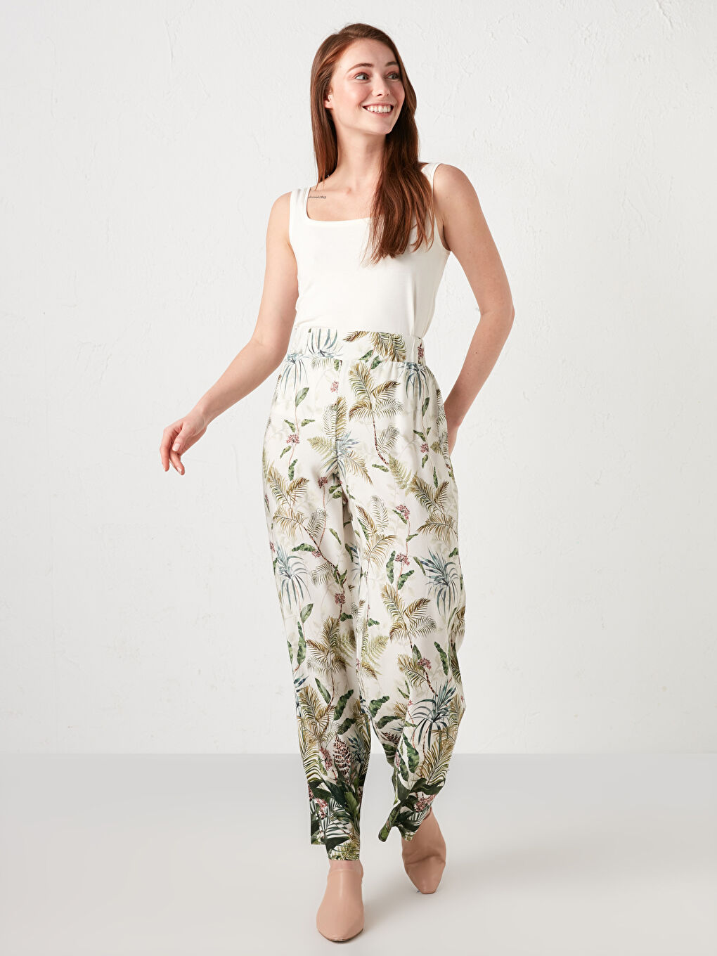 Pantaloni Damă Din Vâscoză Cu Imprimeu Și Talie Elastică