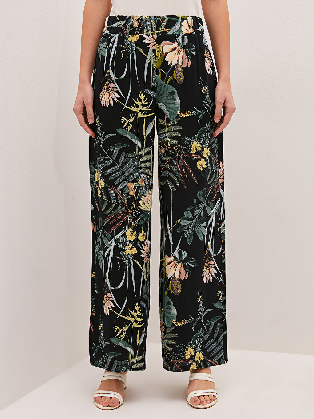 Elastic Waist Printed Viscose Women Trousers-2