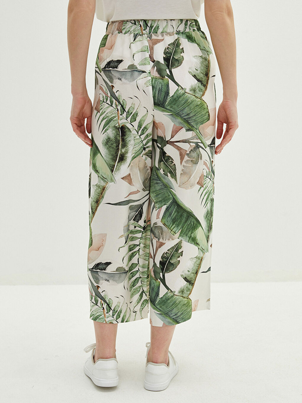 Pantalon Capri Femme En Tissu Belmando Imprimé Avec Taille Élastique Et Poches-4