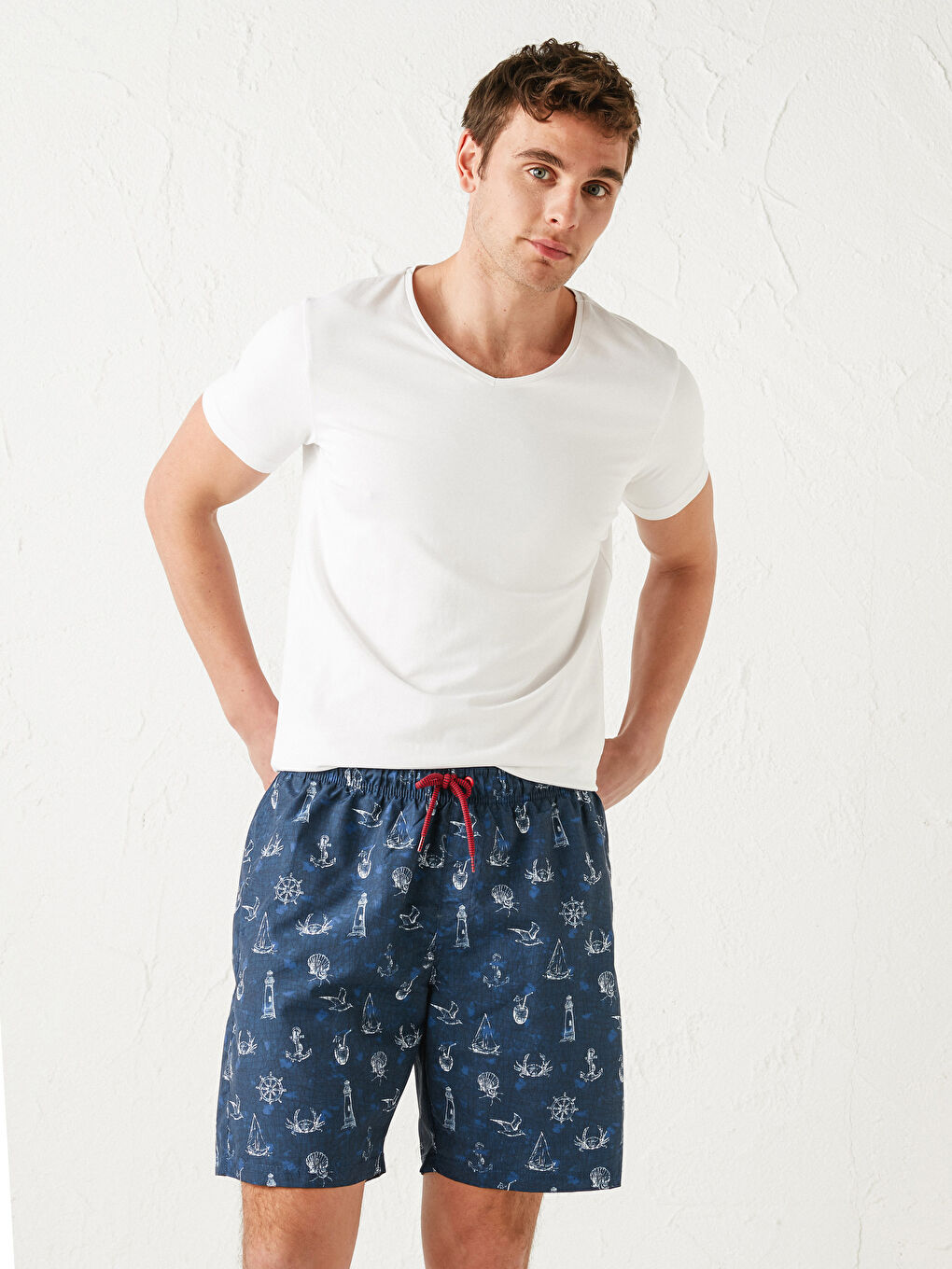 شورت سباحة منقوش طول الركبة رجال-2