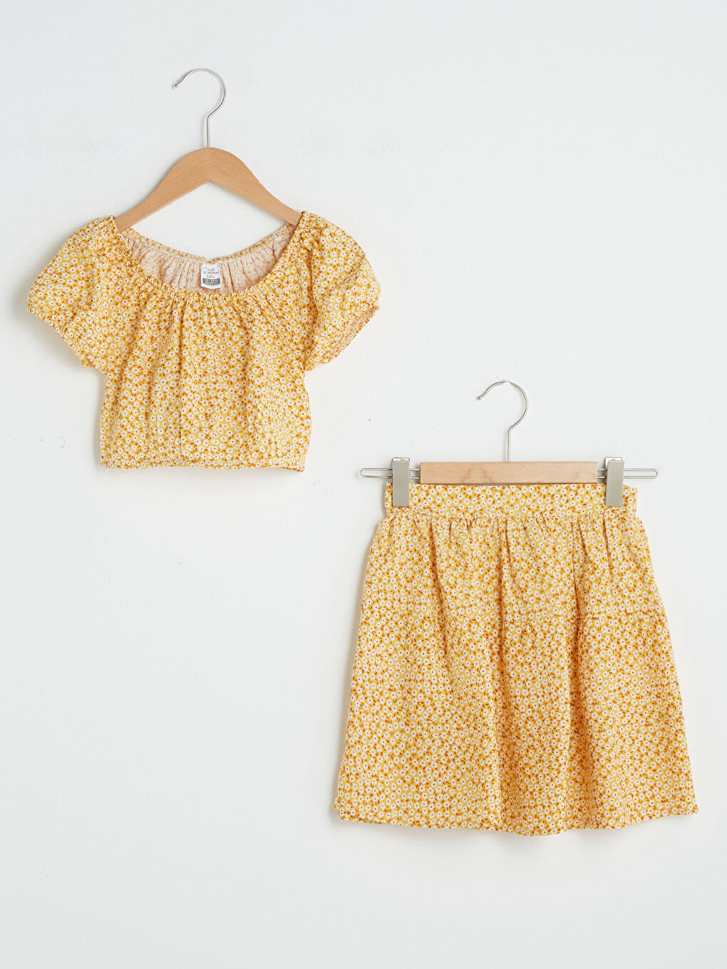 Sarı Kayık Yaka Kısa Kollu Baskılı Kız Bebek Bluz ve Etek 2'li Takım