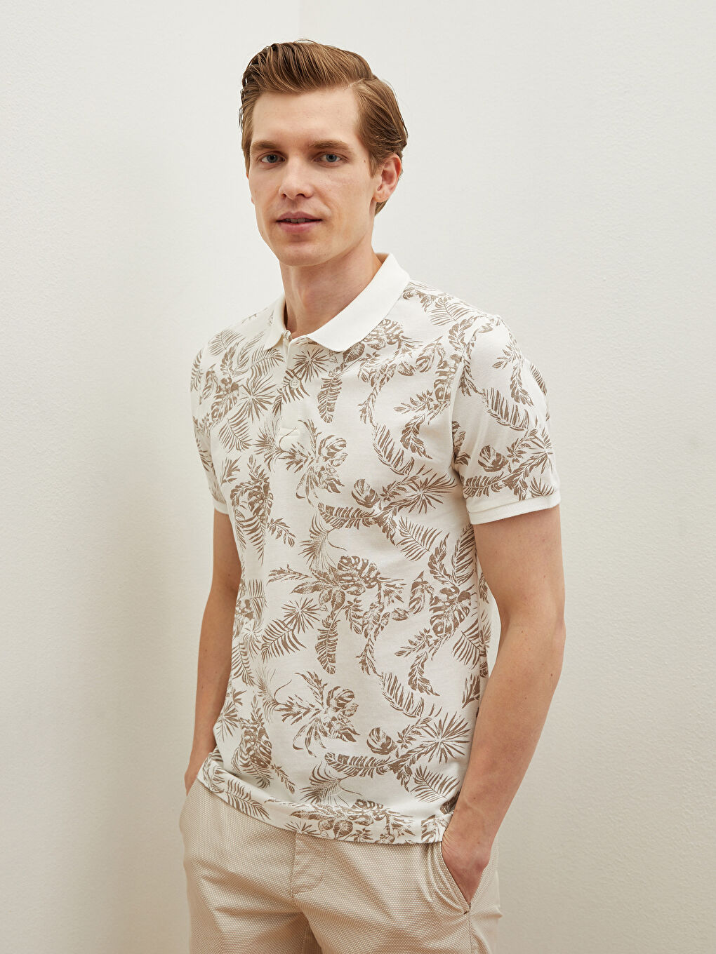 Ekru Polo Yaka Kısa Kollu Desenli Pike Erkek Tişört-1