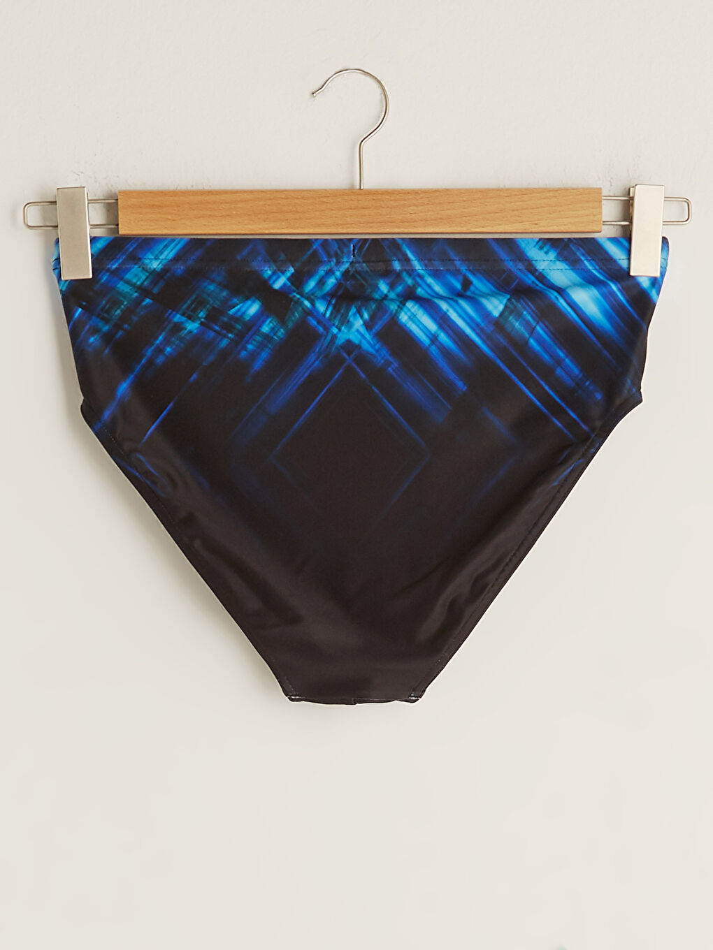 Siyah Standart Kalıp Esnek Kumaştan Erkek Slip Mayo-1