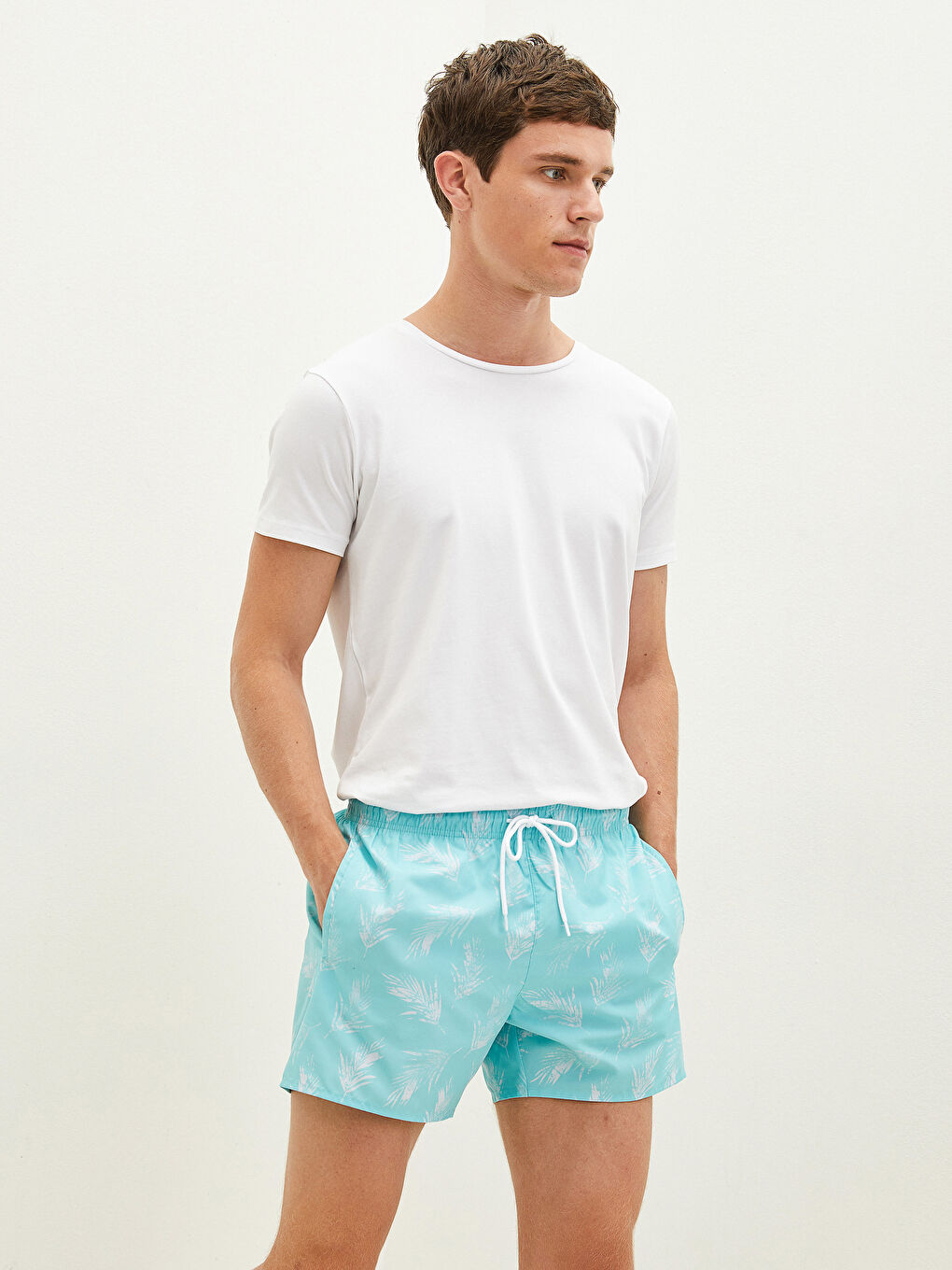 Yeşil Kısa Boy Desenli Erkek Deniz Şortu-5