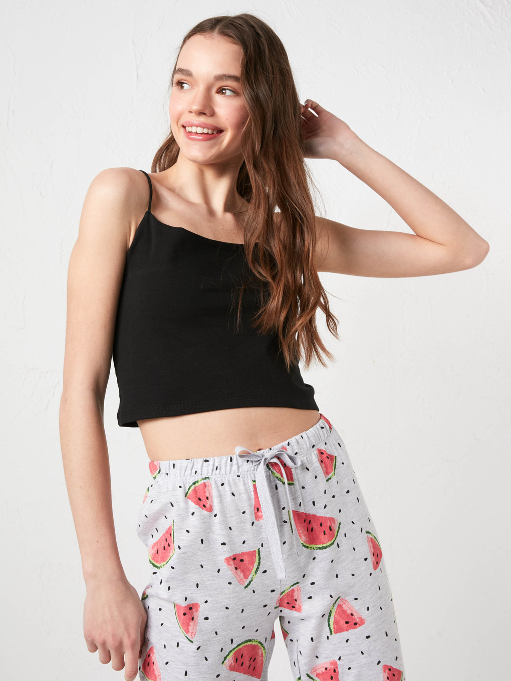 Square Neck Thin Strap Crop Athlete-1