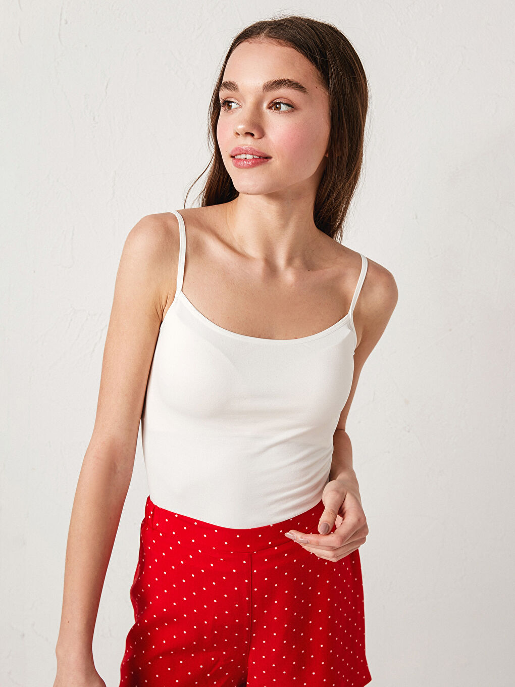 Square Collar Straight Rope Strapped Female Seamless Athlete-3