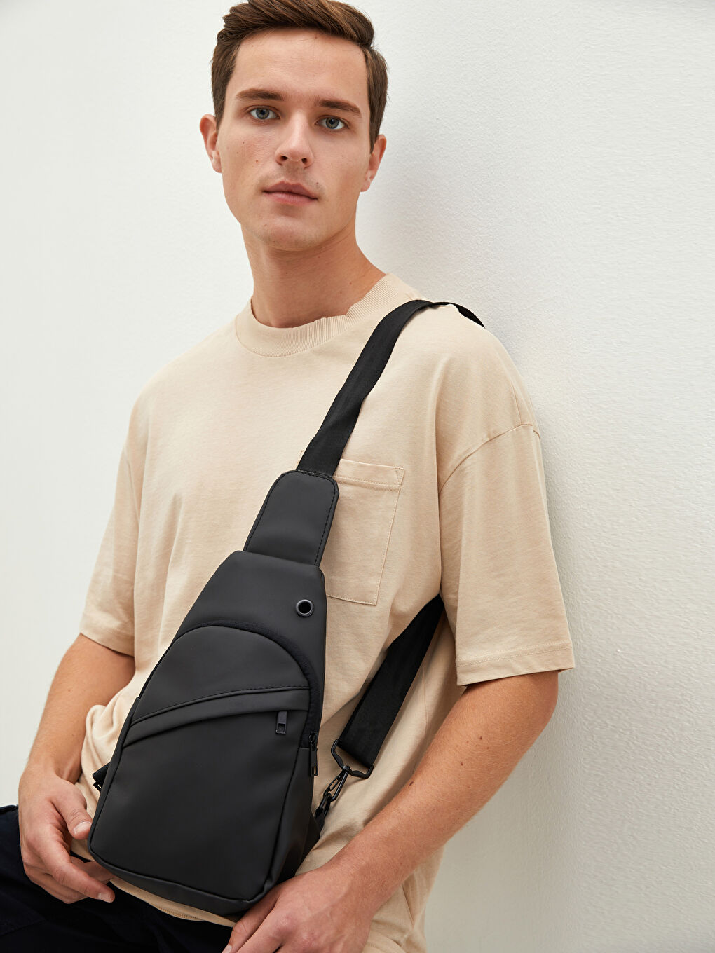 Сумка-слинг мужская на одно плечо