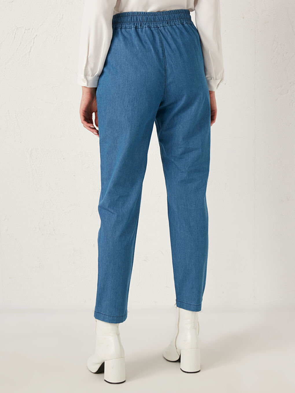 LCWAIKIKI Basic Jeans mit elastischem Bund -S19029Z8-563