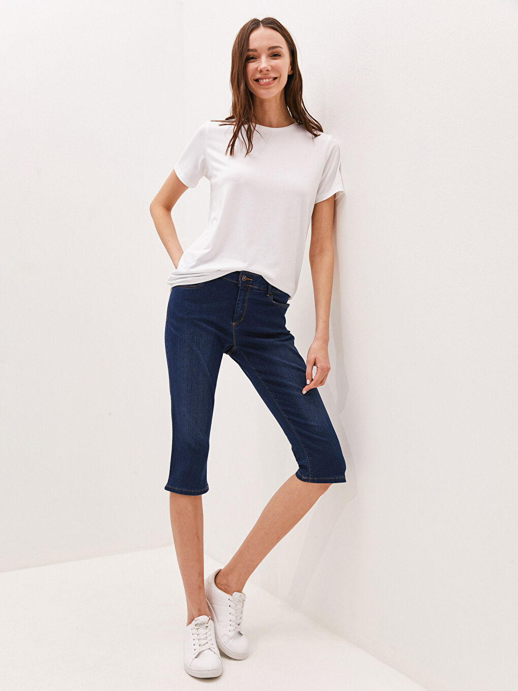 Normal Waist Slim Fit Pocket Detailed Woman Rodeo Jean Capri -S19055Z8-309