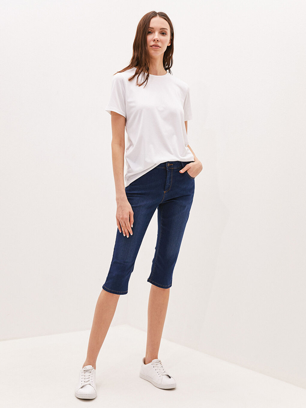 Normal Waist Slim Fit Pocket Detailed Woman Rodeo Jean Capri -S19055Z8-309