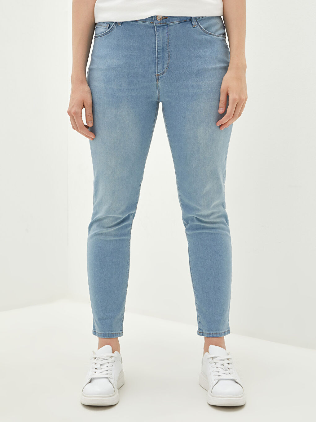 Mercury Skinny Fit Women's Jean-2