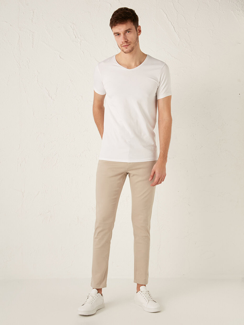 بنطلون رجالي بقصة رفيعة من قماش التويل-2