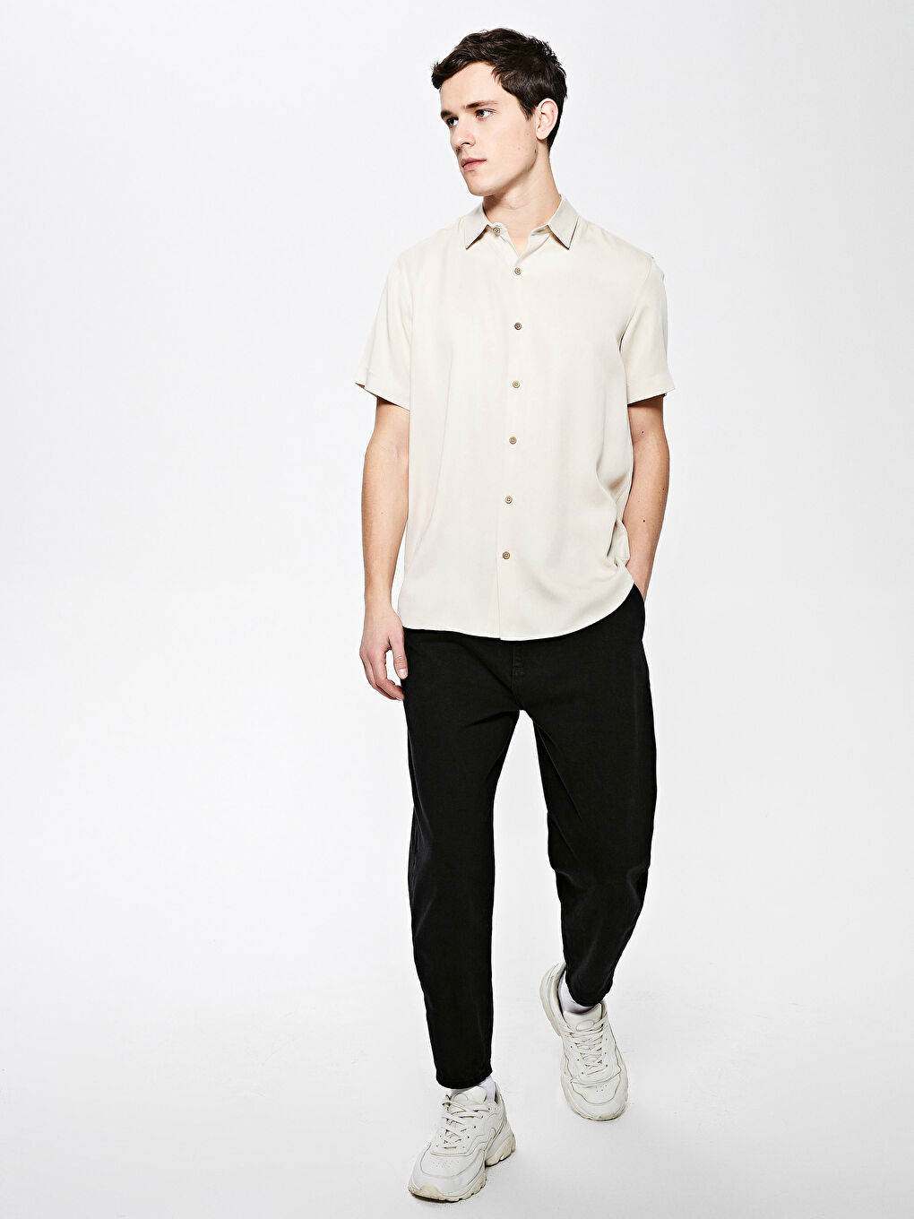 Bej Regular Fit Kısa Kollu Gabardin Erkek Gömlek-3