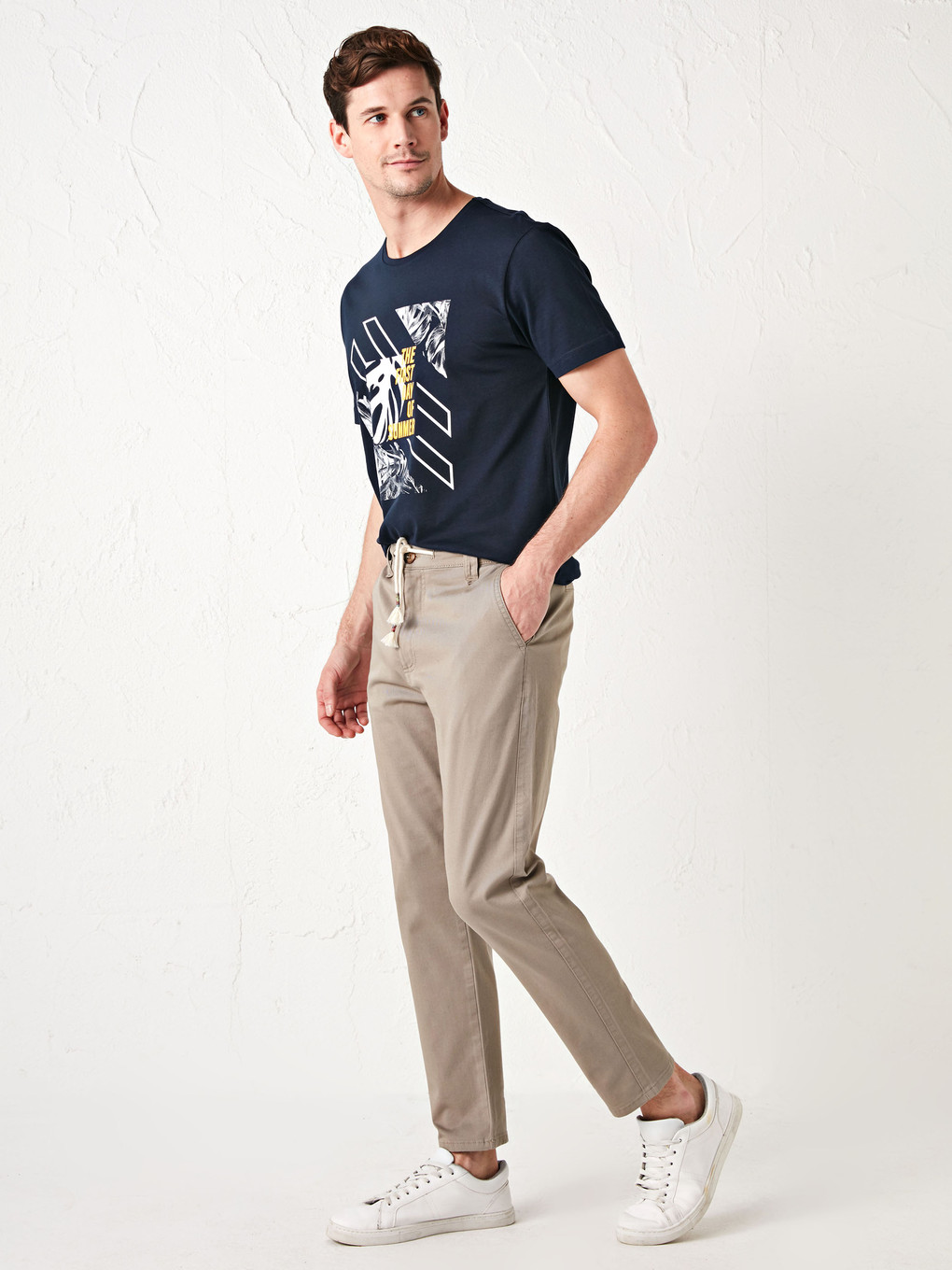 Bej Slim Fit Crop Gabardin Erkek Pantolon-1