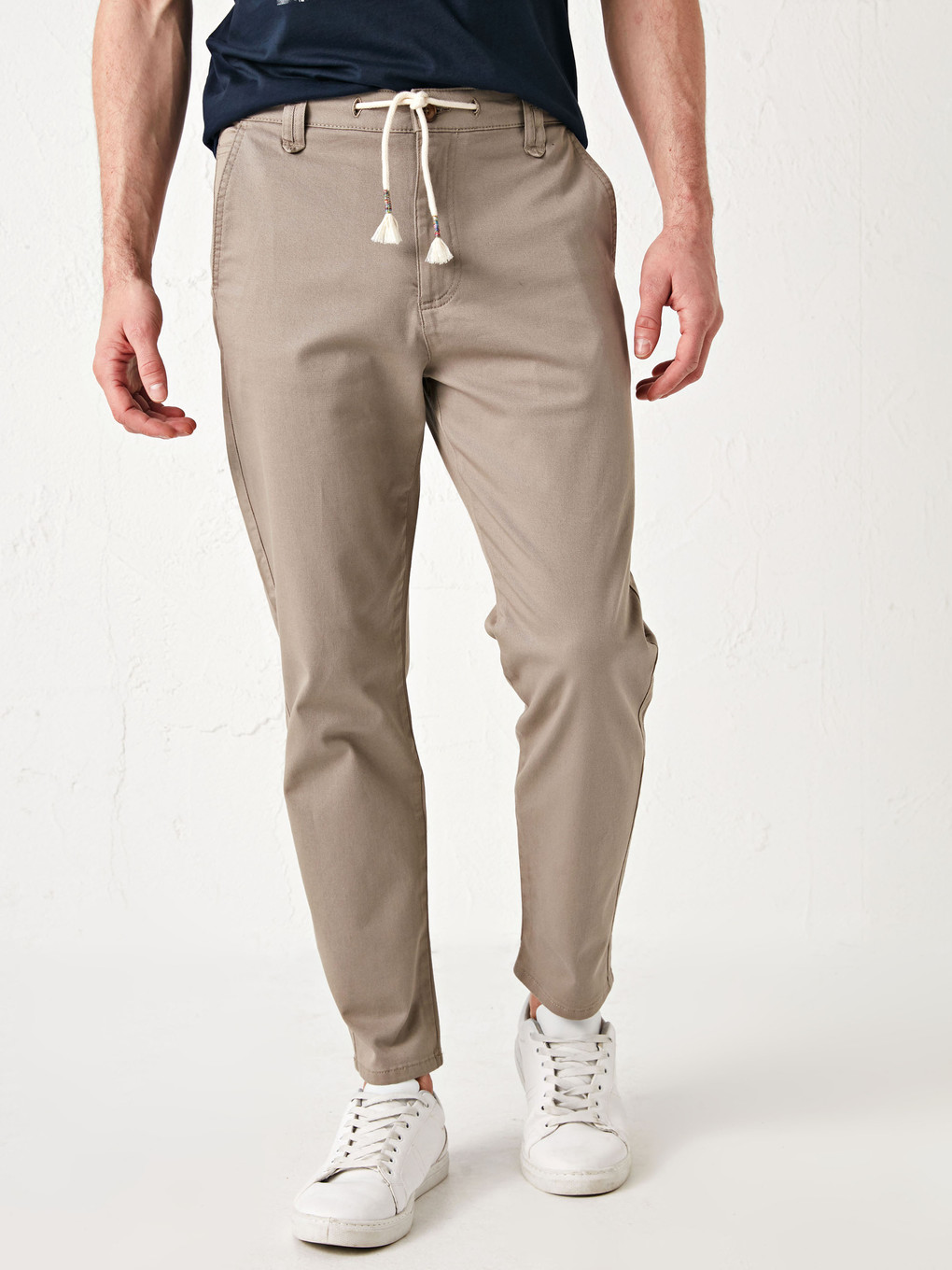 Bej Slim Fit Crop Gabardin Erkek Pantolon-2