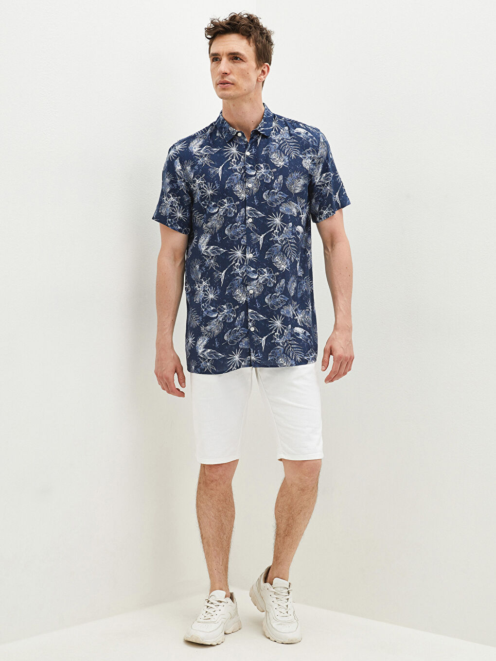 Regular Fit Short Sleeve Patterned Viscose Men's Shirt-2