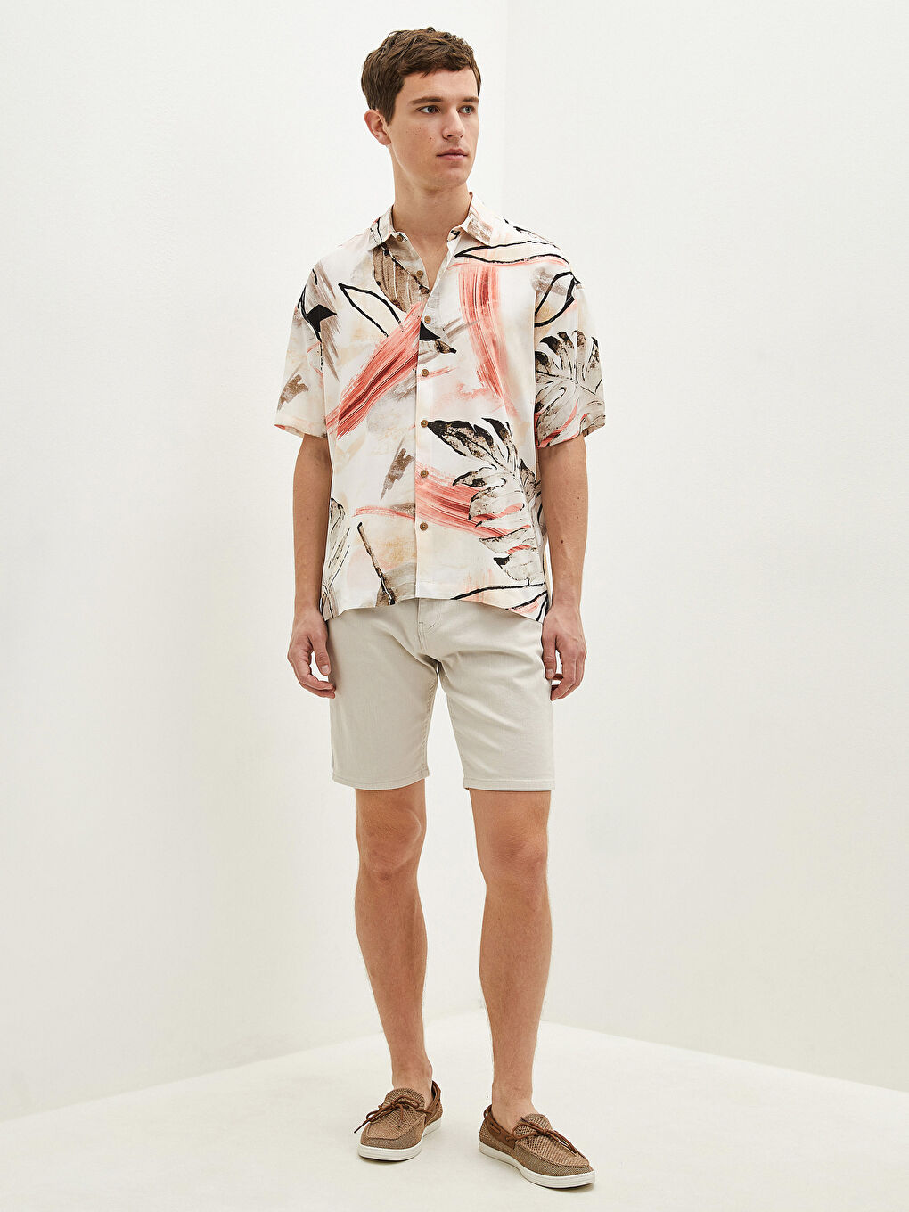 Gri Oversize Resort Yaka Kısa Kollu Poplin Erkek Gömlek-4