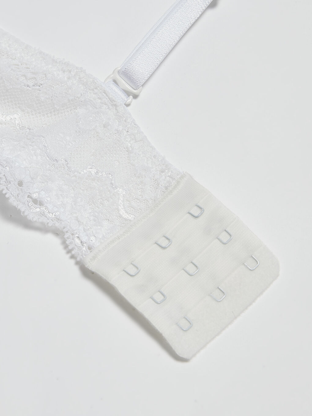 Underwire Lace Detail Non-Padded Fantasy Bra-3