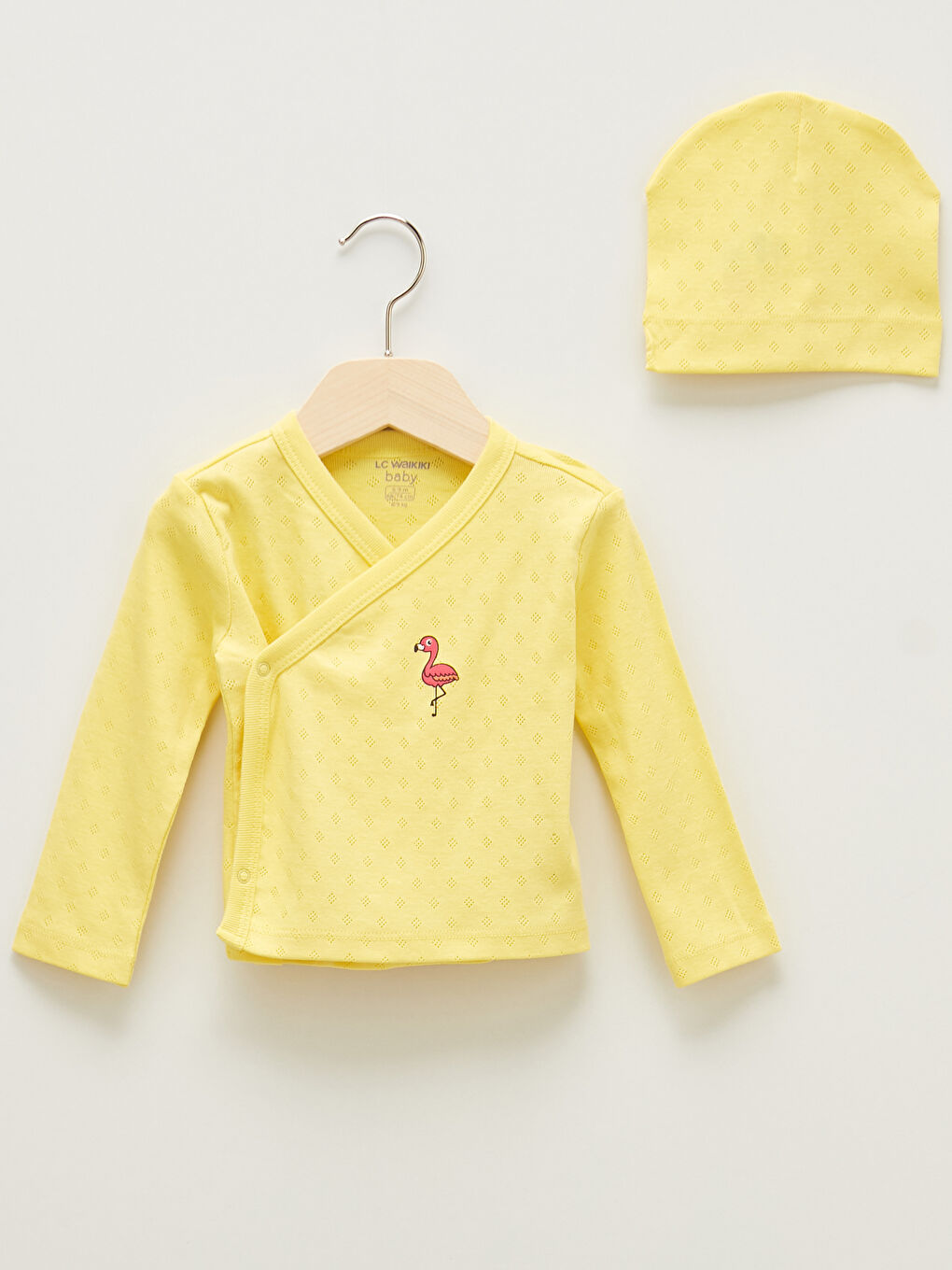 LCW baby Baby Girls' Hospital Discharge Set (0-12 Months with Footies, 12 Months+ without Footies) -S19979Z1-P6W