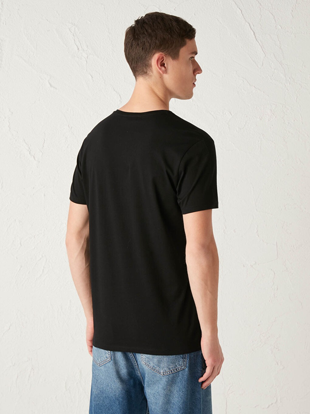 Siyah Bisiklet Yaka Baskılı Penye Tişört-3