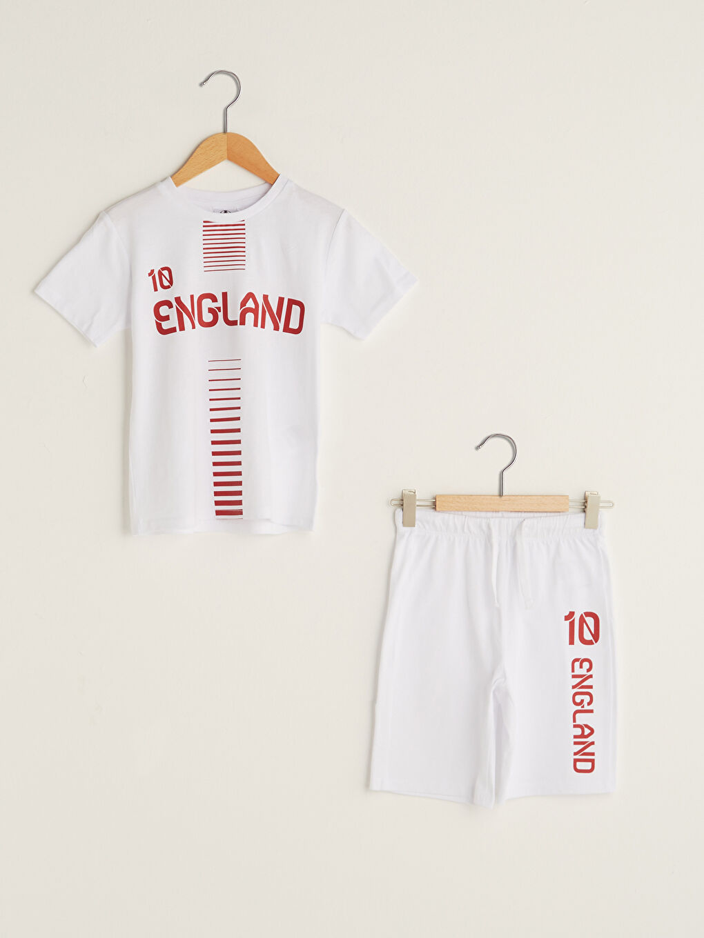 Beyaz Bisiklet Yaka EURO 2020 İngiltere Baskılı Kısa Kollu Erkek Çocuk Tişört ve Şort