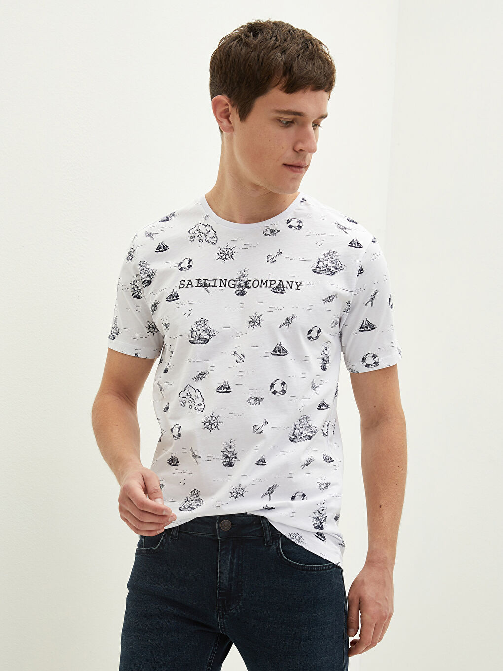 Beyaz Bisiklet Yaka Kısa Kollu Baskılı Penye Erkek Tişört-2