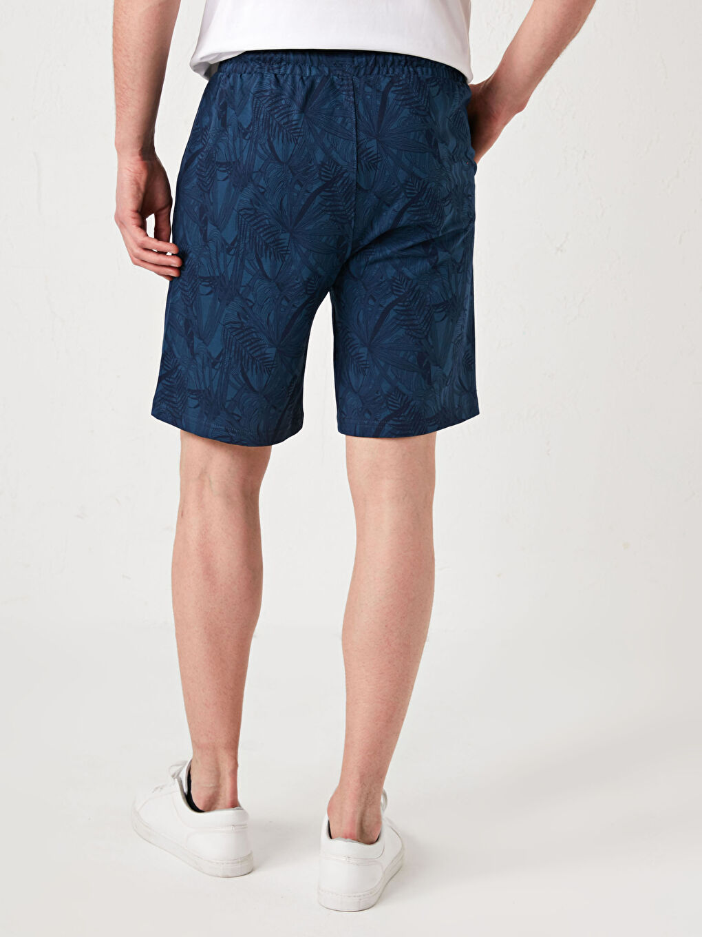 İndigo Standart Kalıp Desenli Erkek Şort-2