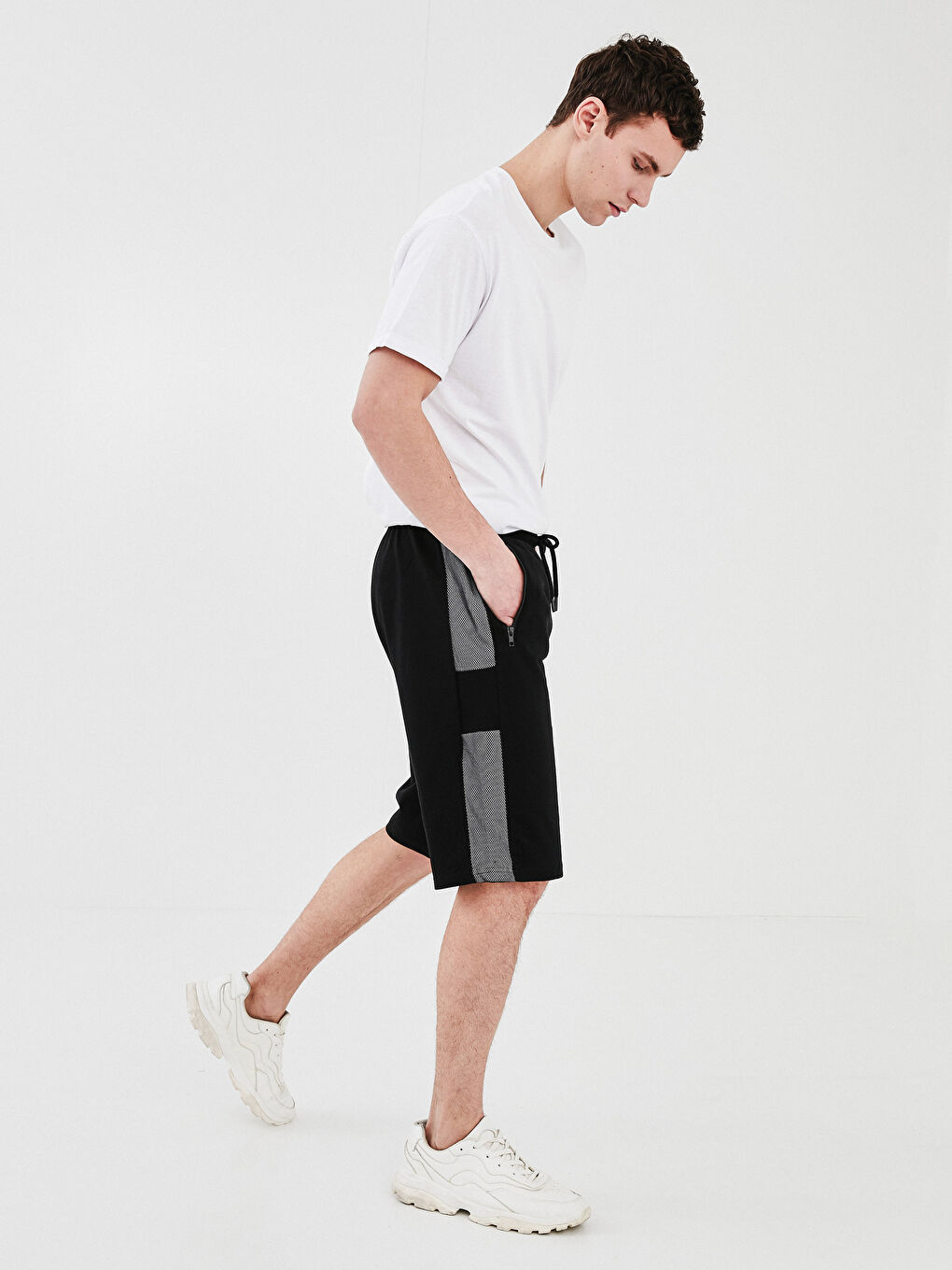 Siyah Standart Kalıp Roller Erkek Şort-2