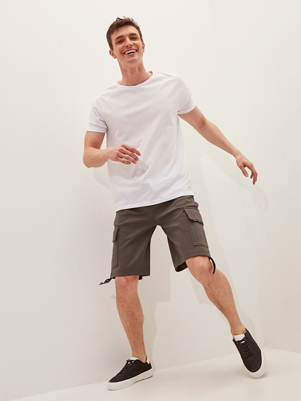 Шорты Мужские Вязаные Слим Фит