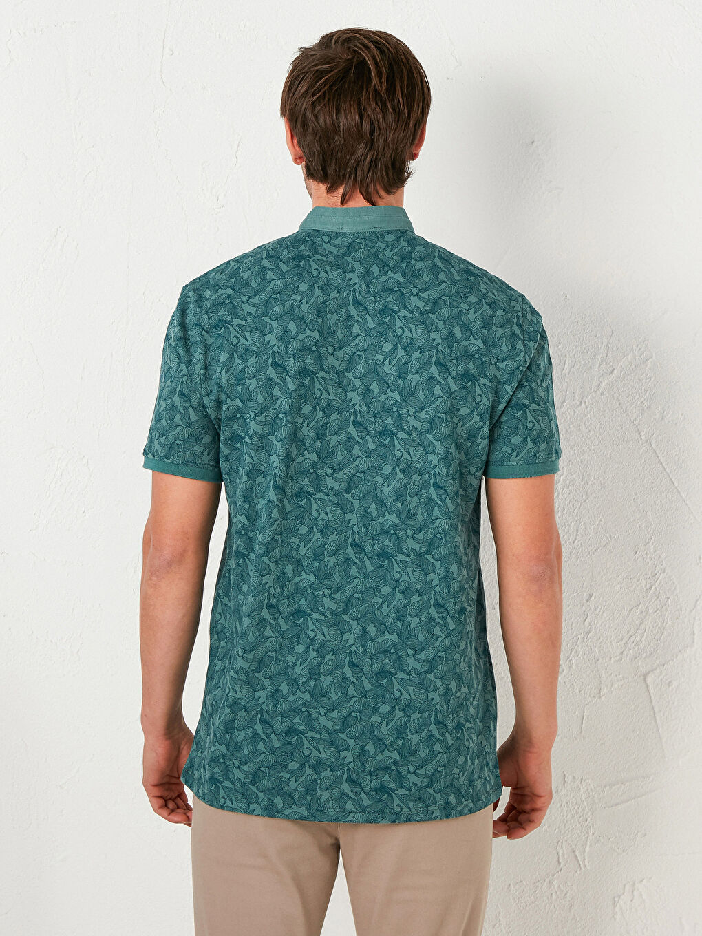 Yeşil Desenli Hakim Yaka Kısa Kollu Pamuklu Tişört-4