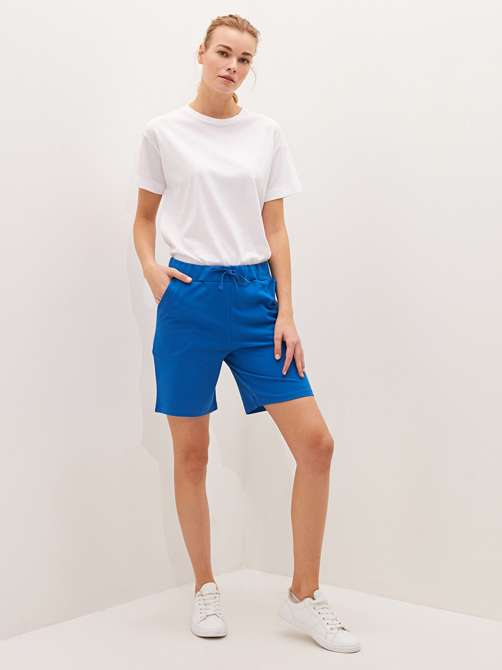 Elastic Waist Pocket Detailed Piqué Fabric Women's Shorts-13
