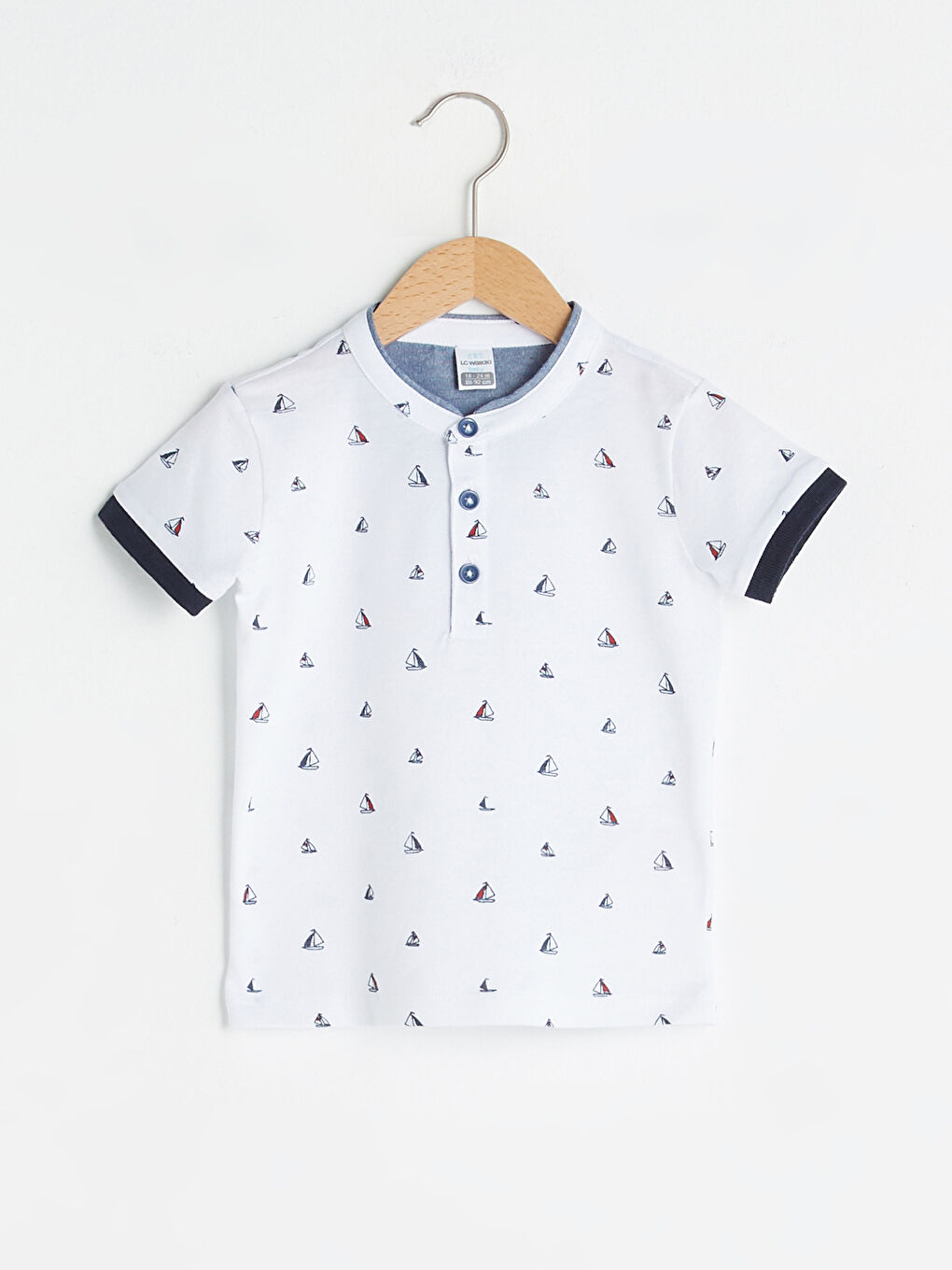 Beyaz Hakim Yaka Kısa Kollu Baskılı Pamuklu Erkek Bebek Tişört