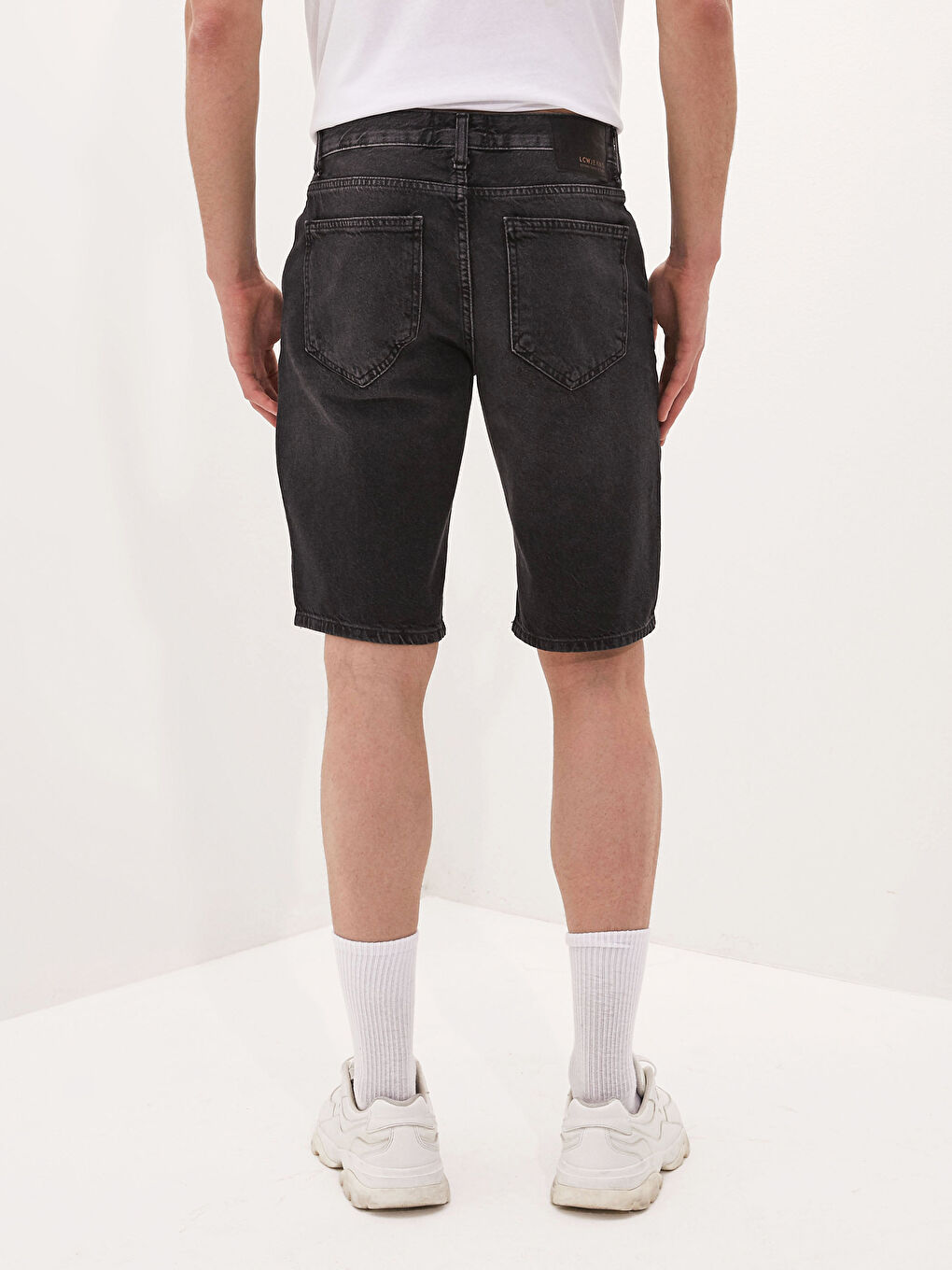 Siyah Standart Kalıp Erkek Jean Şort-5