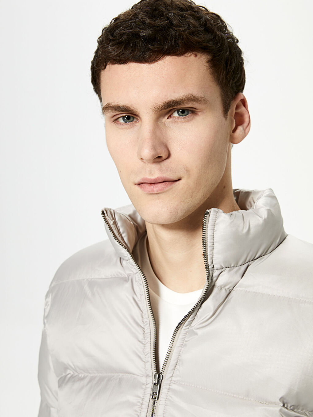 Bej Slim Fit Dik Yaka Erkek Şişme Mont-3