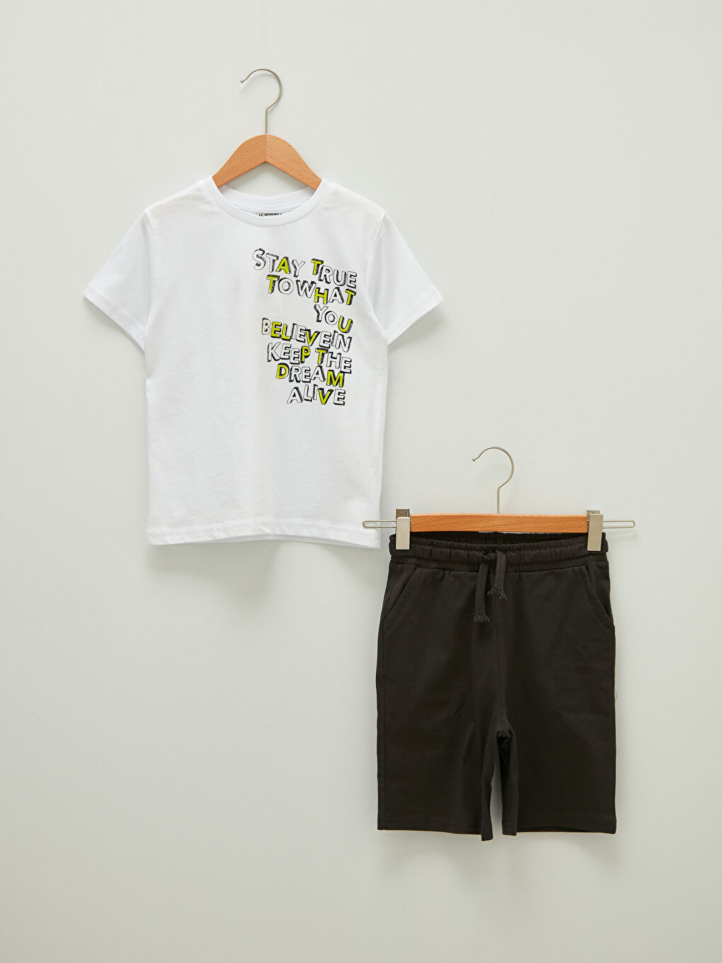 Crew Neck Printed Short Sleeve Boys' T-Shirt and Shorts