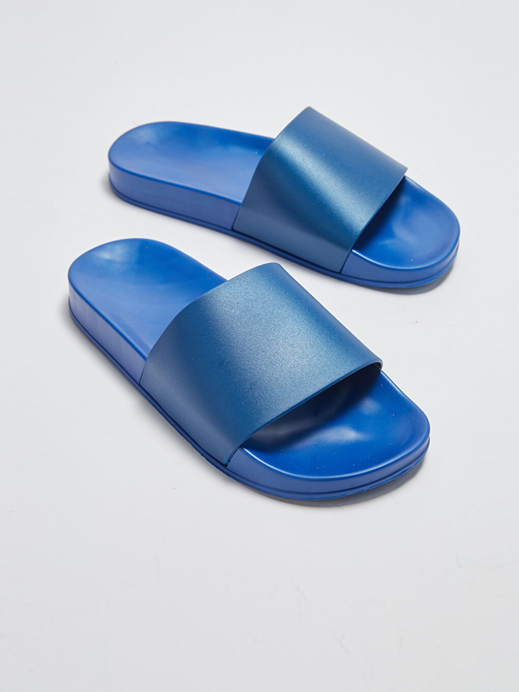 Single Band Women's Beach Slippers-2
