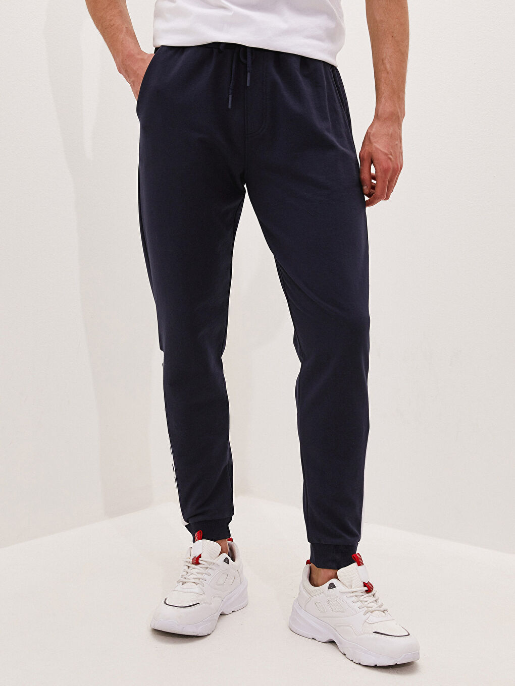 Lacivert Slim Fit Erkek Eşofman Altı-2