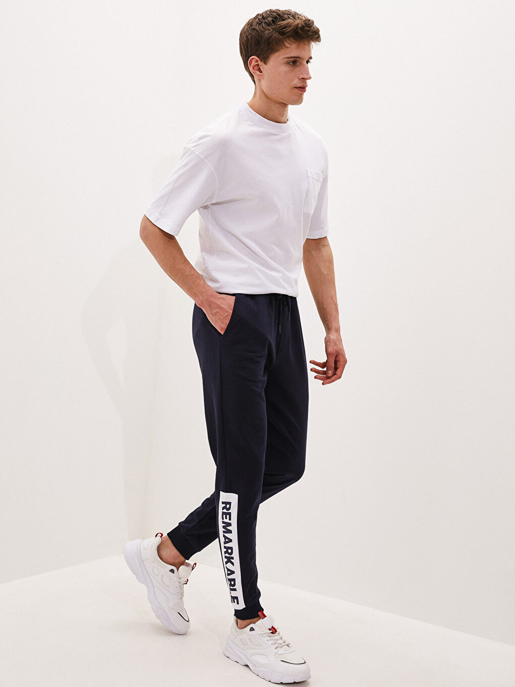 Lacivert Slim Fit Erkek Eşofman Altı