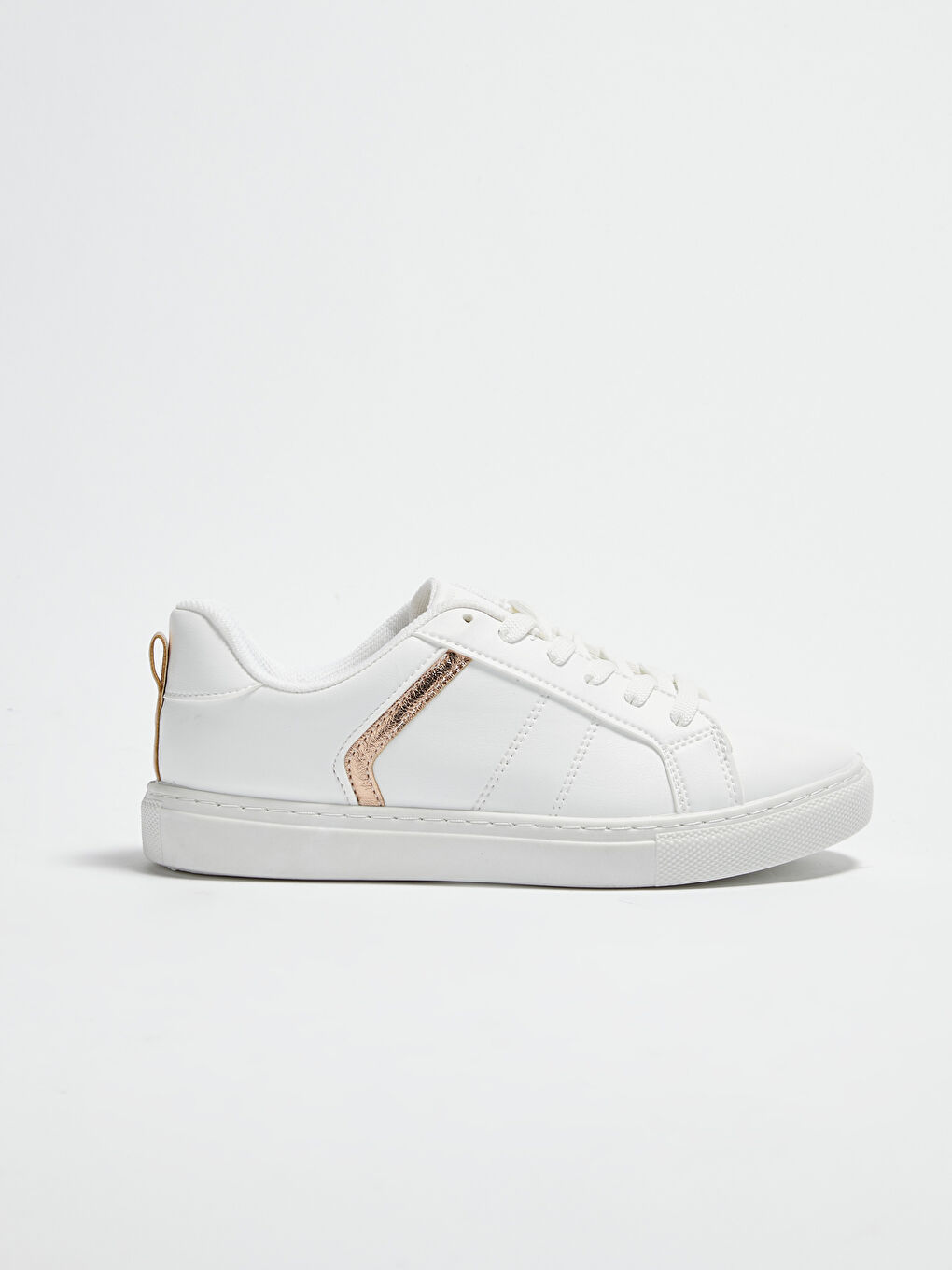 Beyaz Bağcıklı Kadın Spor Ayakkabı-1