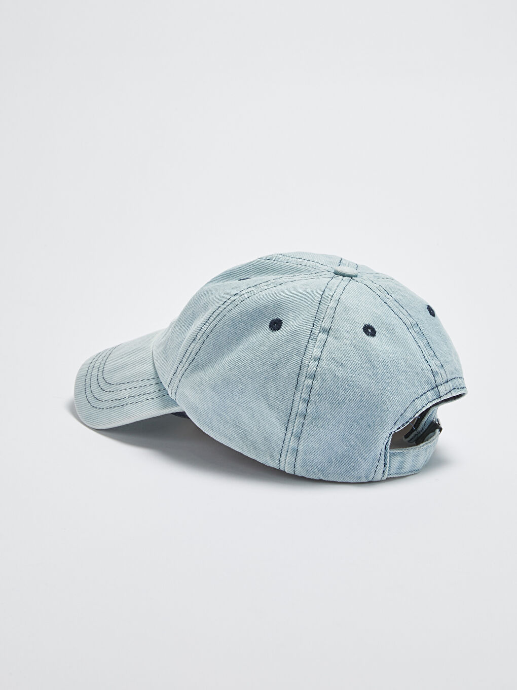 قبعة مطرزة للسيدات-4