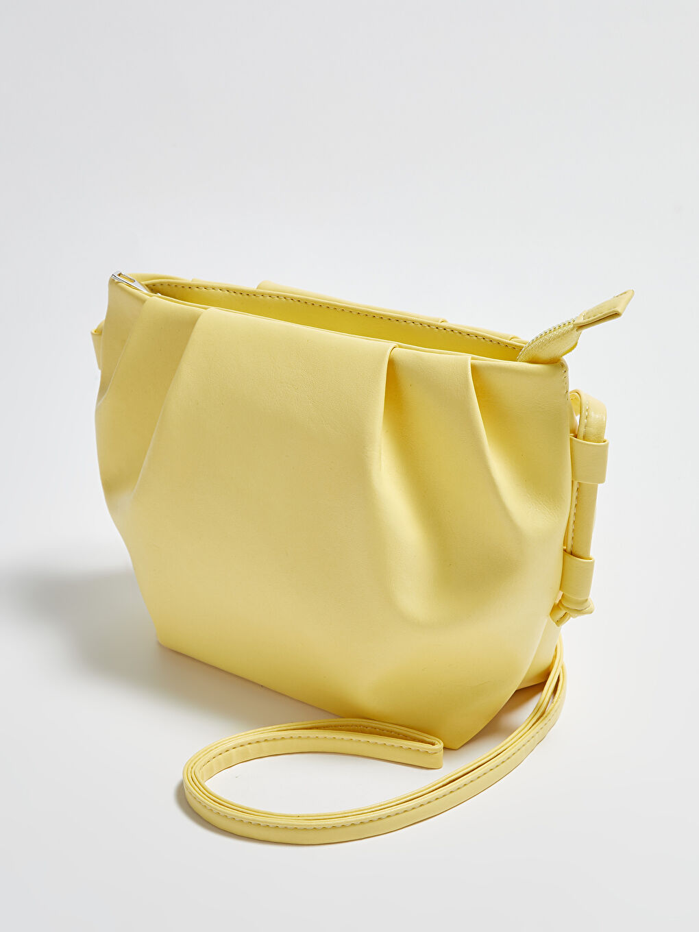 Sarı Deri Görünümlü Çapraz Çanta-3