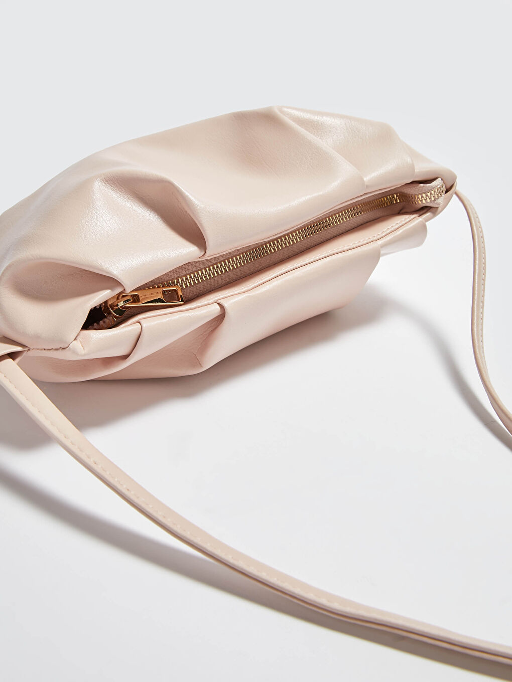 Pembe Deri Görünümlü Çapraz Çanta-4